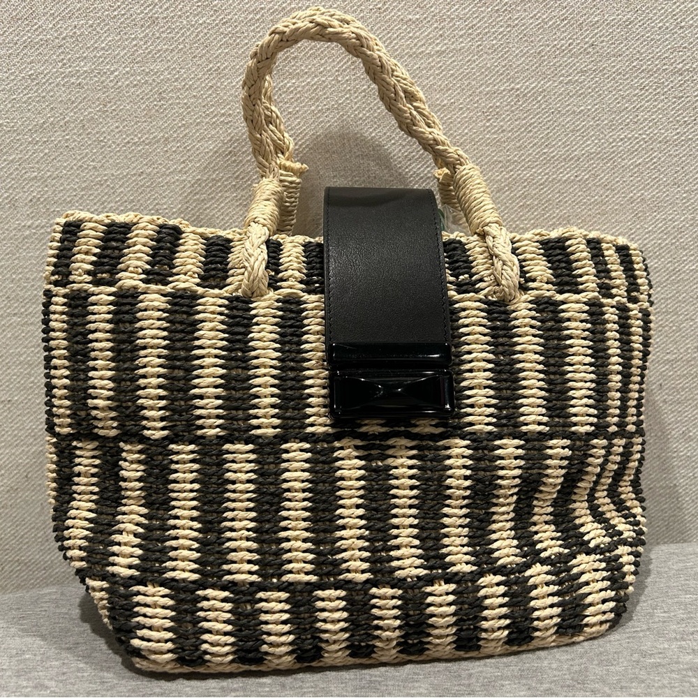 Btb Los Angeles woven tote bag -  Black and Cream Stripes - Picture 2 of 5